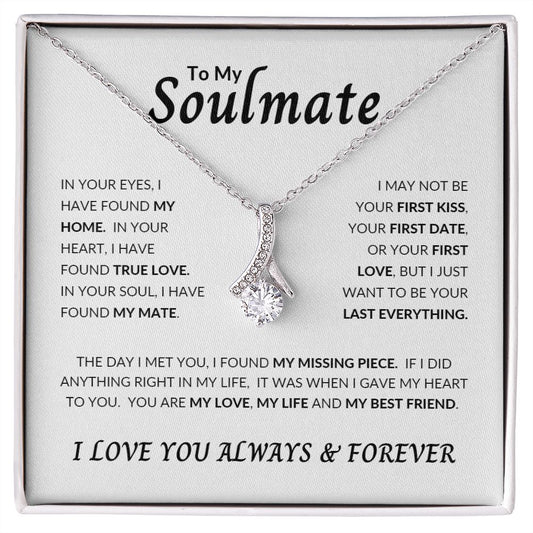 Alluring Beauty Necklace To My Soulmate